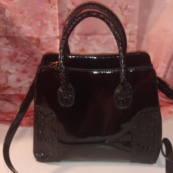 BLACK PATENT LEATHER SATCHEL/SHOULDER HANDBAG W/ SHOULDER STRAP - Picture 1 of 11